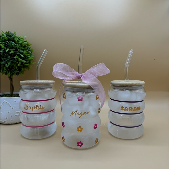 Daisy Glass Tumbler, Iced Coffee Glass Wave, Retro Flower Iced Coffee Cup 18 Oz - Picture 6 of 7